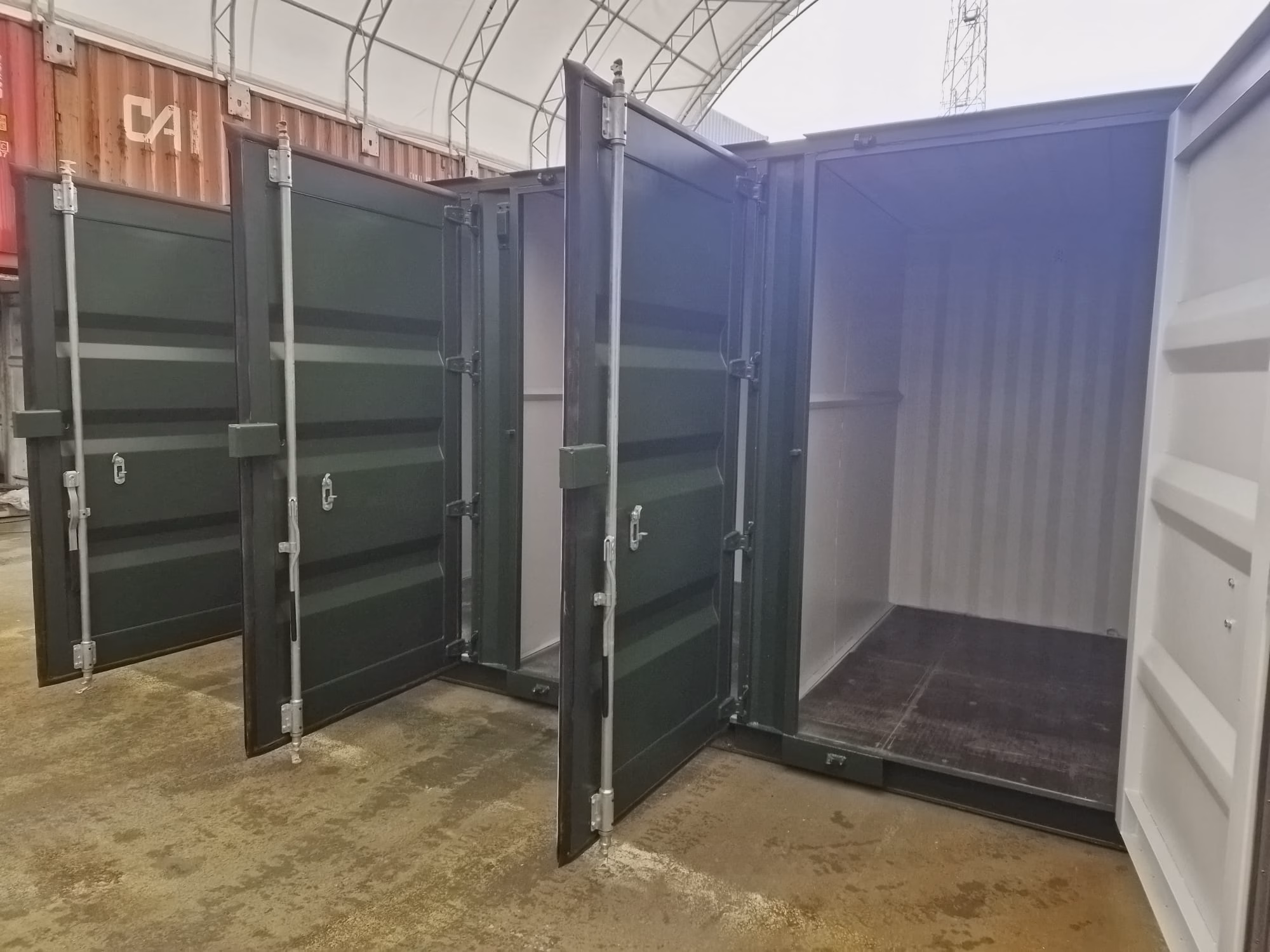 5-footer-doors-open-png